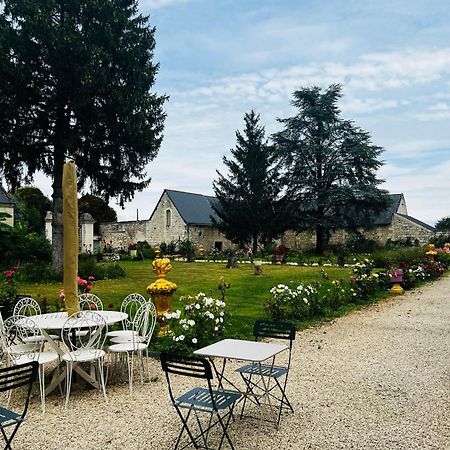 Chateau De La Thibaudiere - Chambre Du Tonneau Allonnes  Екстер'єр фото